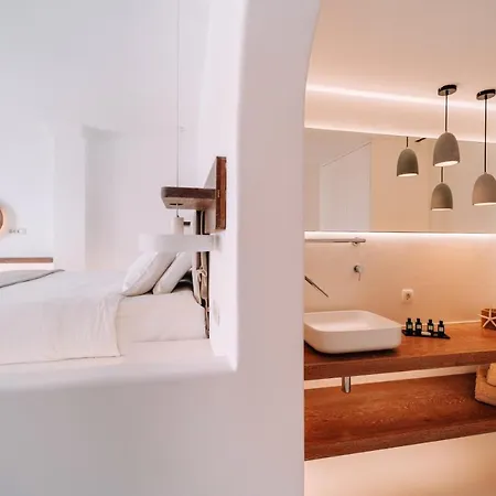 Βίλα Spacious With Pool In Megalochori - 280 Sqm For 10 People