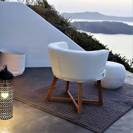 Spacious With Pool In Megalochori - 280 Sqm For 10 People Megalochori (Santorini)